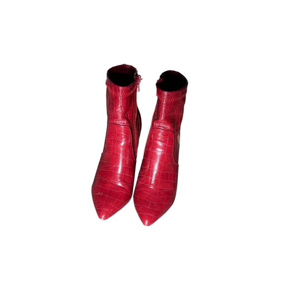 Catherine Malandrino Red Croc Embossed Pointed Toe Stiletto Ankle Boots Heels